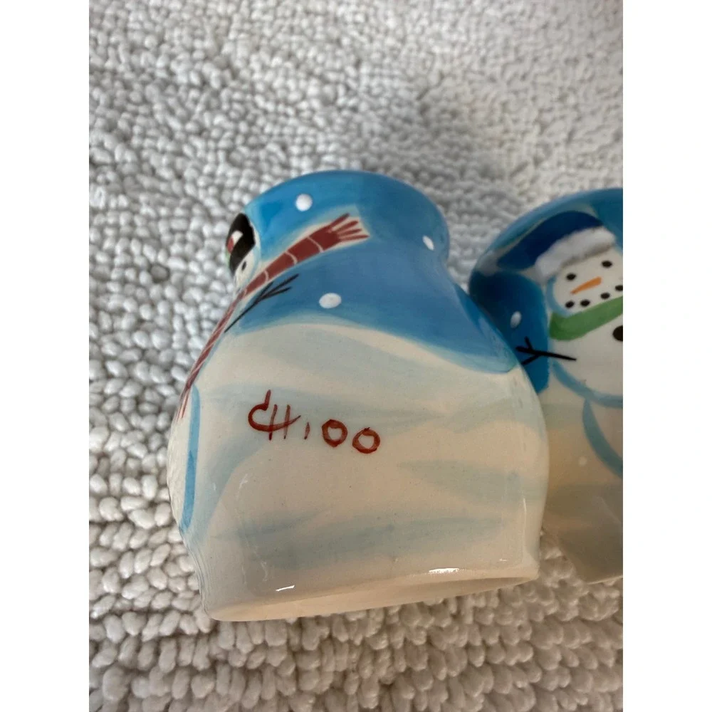 VTG‎ Hand Painted Snowman Salt and Pepper Shakers Ceramic Blue Winter Holiday